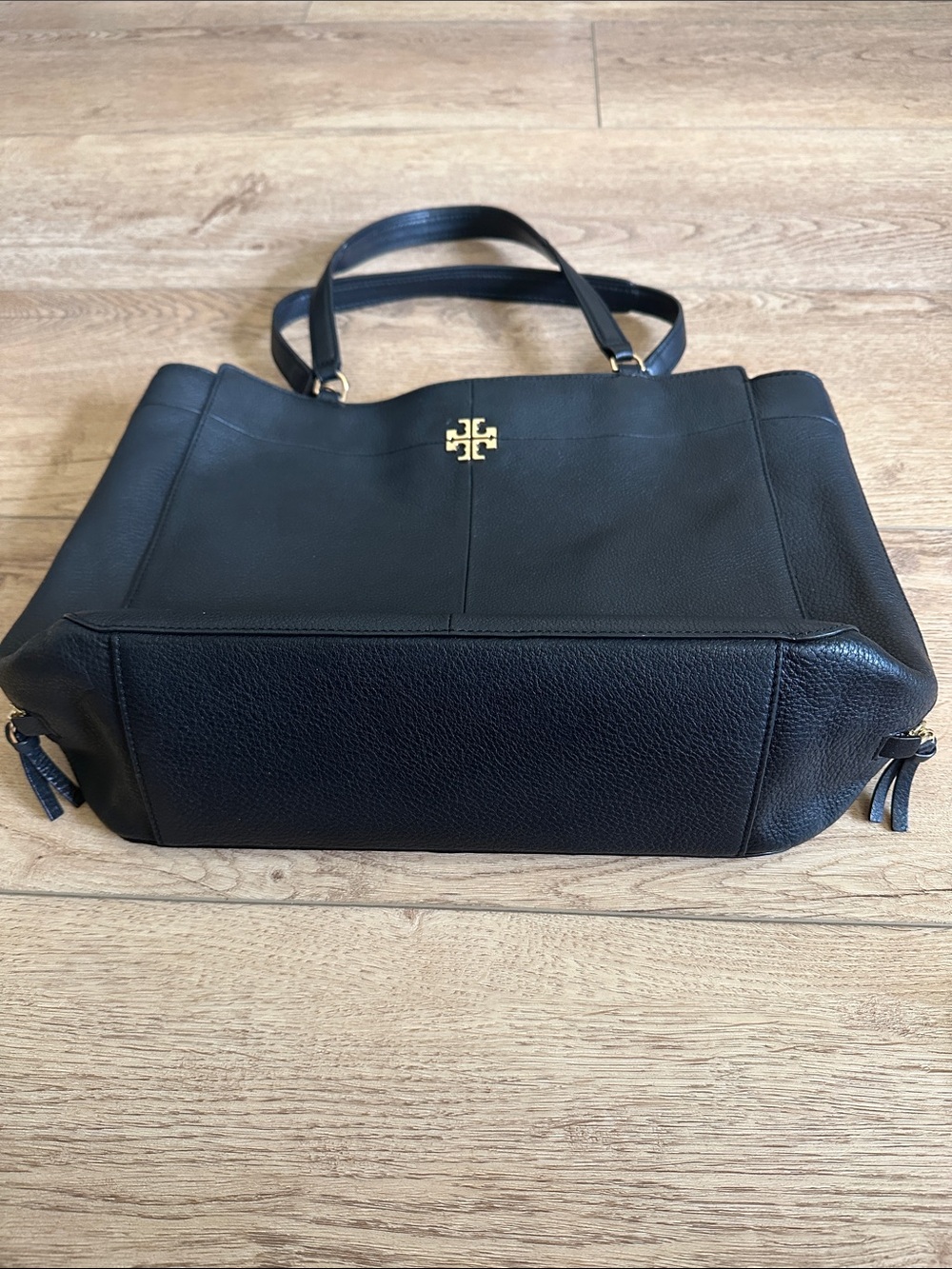 Tory Burch Ivy Side Zip Classic Black Pebbled Leather Large Shoulder Tote Bag - Picture 7 of 9